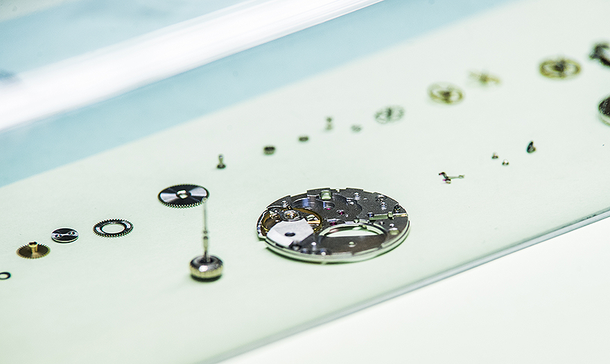 機械式時計の修理にかかる費用 料金 は ぜんまい知恵袋 時計の疑問に答えます 高級腕時計専門誌クロノス日本版 Webchronos