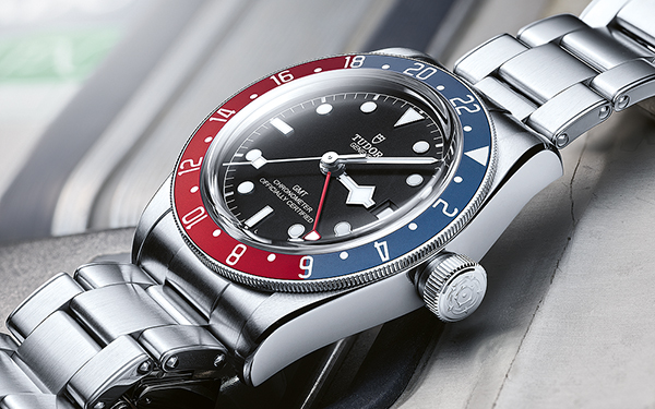 TUDOR ブラックベイGMT 通称"PEPSI"