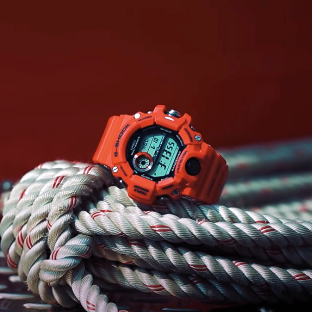 カシオ初の公的機関コラボウォッチはいかに実現した？ G-SHOCK×緊急 ...