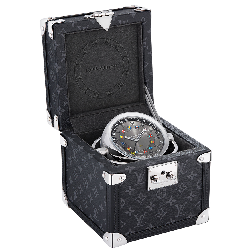 ルイ･ヴィトンのDNAが随所に息づく「タンブール デュアル･タイム テーブルクロック トランク」が登場 | 高級腕時計専門誌クロノス日本版