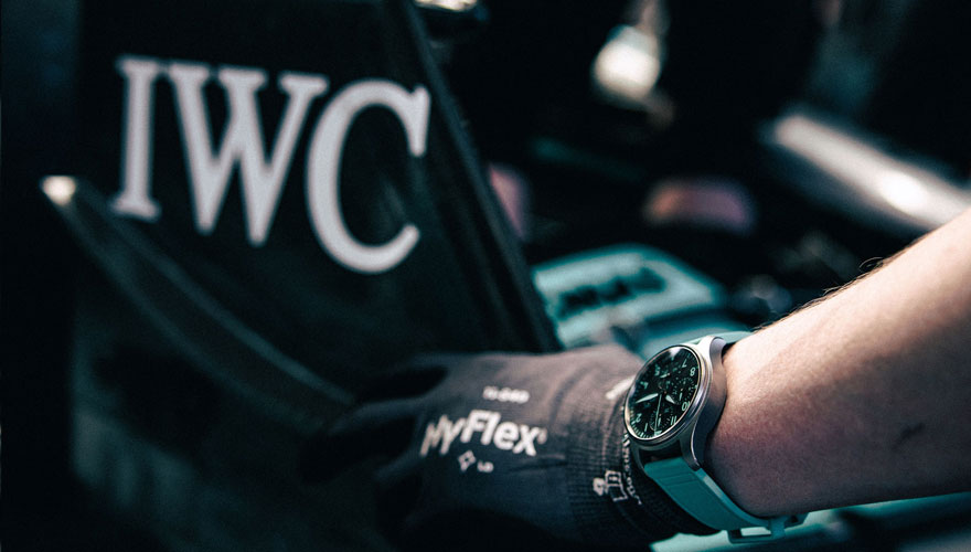 IWC パイロット・ウォッチ・クロノグラフ41 “MERCEDES-AMG PETRONAS FORMULA ONE™ TEAM