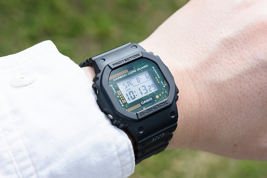 ベゼル、ベルト新品 G-SHOCK  DW-5600E スケルトン