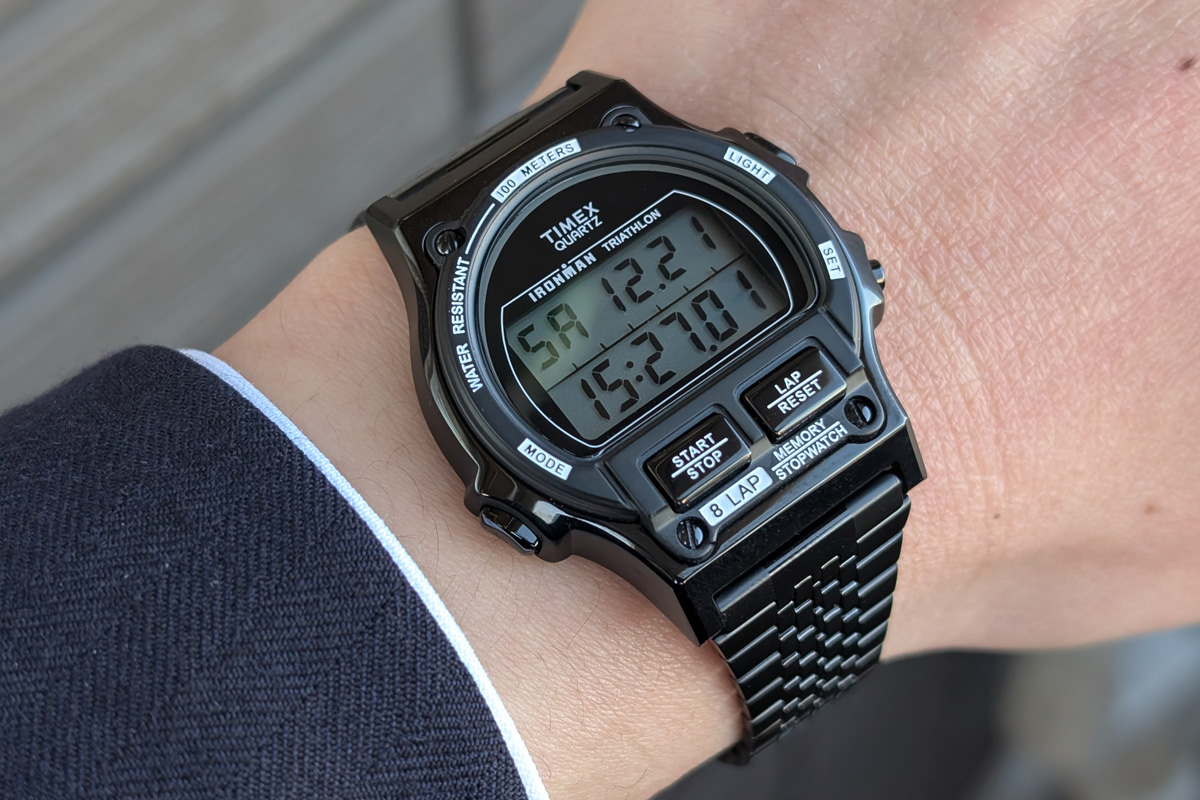 Timex フルサイズ アイアンマン エンデュア 30 ショックウォッチ, ブラック/シルバートーン。, クロノグラフ。 特別価格Timex (タイメックス) フルサイズ アイアンマン エンデュア 30