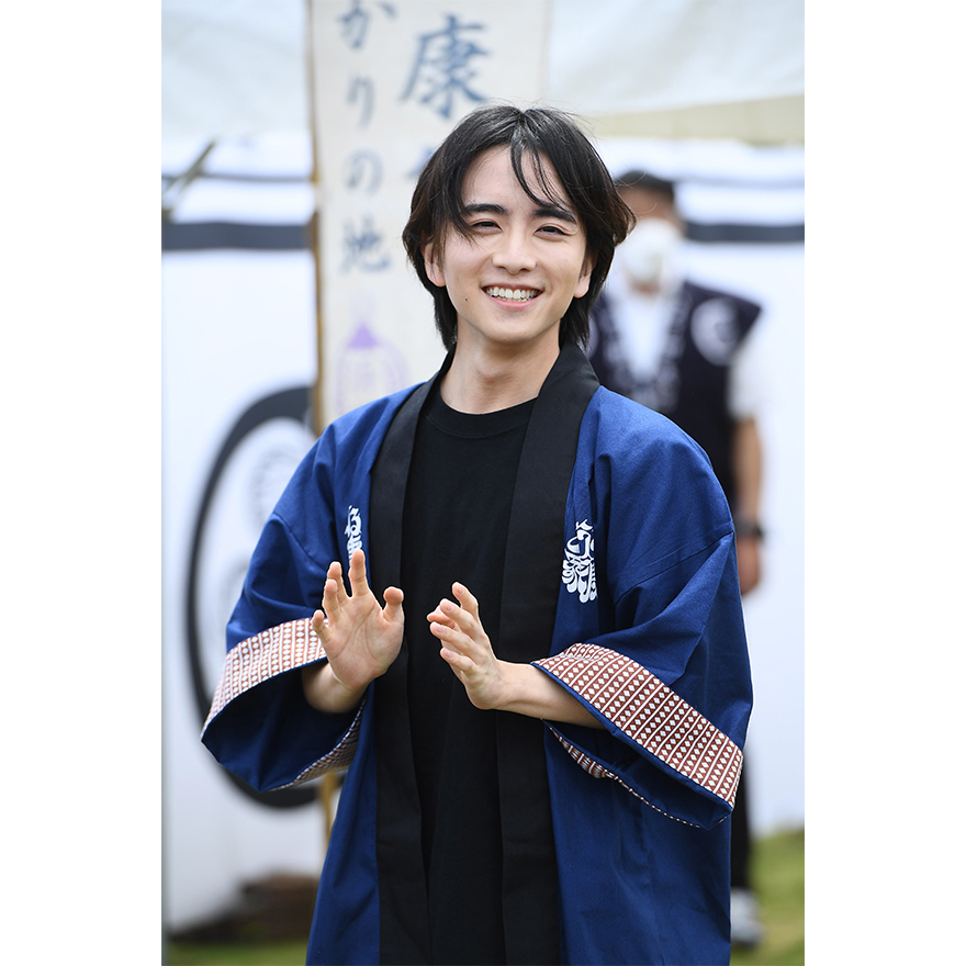 板垣李光人