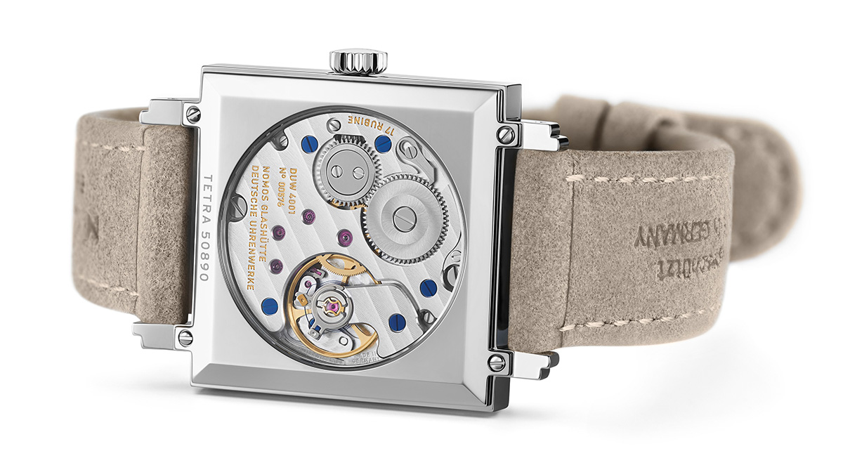 ノモス グラスヒュッテ テトラ