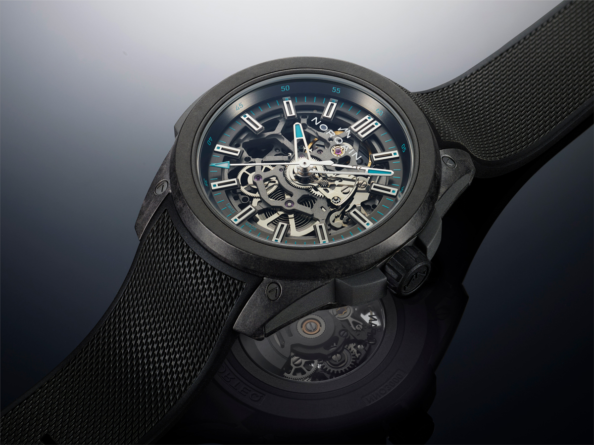 ノルケイン ワイルド ワン スケルトン 42MM ジャパン スペシャル エディション