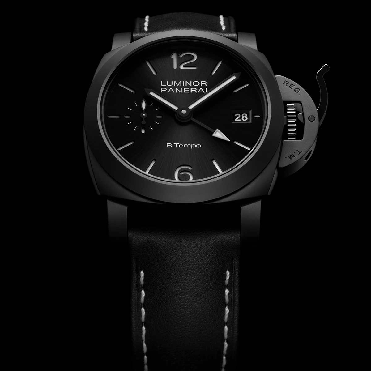 パネライ「ルミノール GMT チェラミカ」Ref.PAM01460