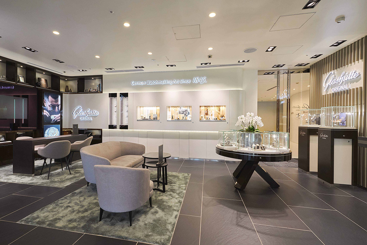 グラスヒュッテ・オリジナル180周年