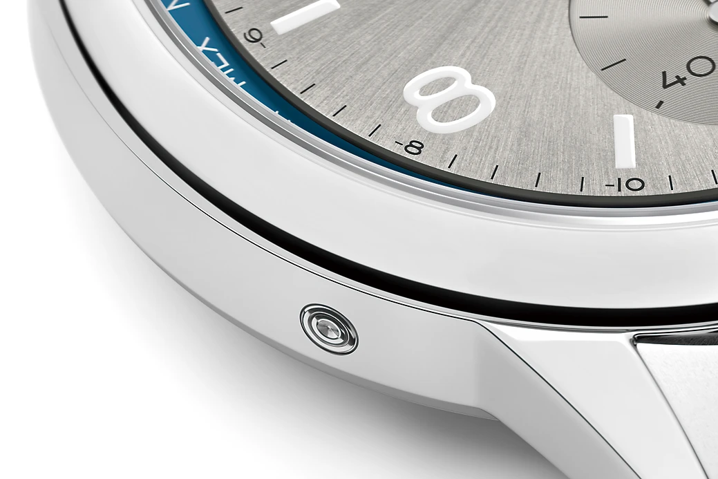 ノモス グラスヒュッテ「クラブスポーツ ネオマティック ワールドタイマー」