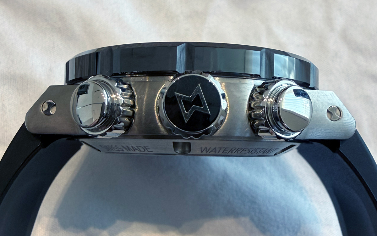 エドックス　クロノオフショア 1 クロノグラフ ジャパン リミテッド エディション