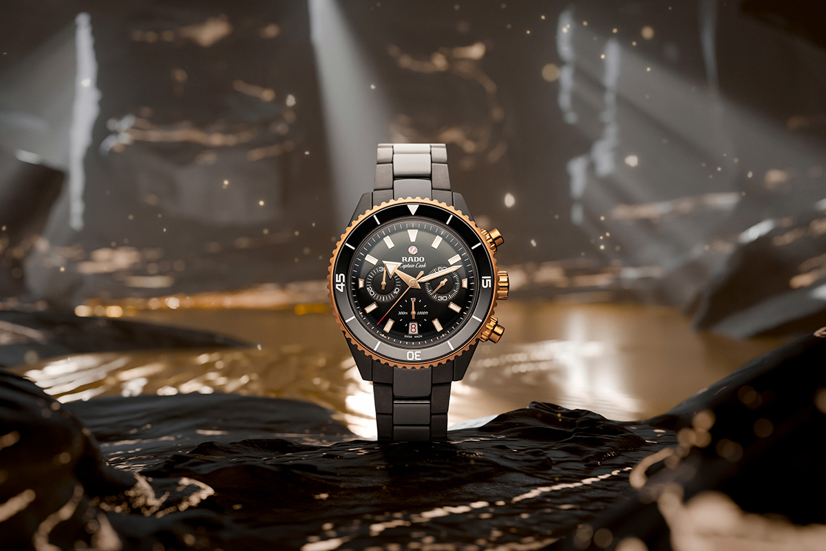 キャプテン クック ハイテクセラミック クロノグラフ