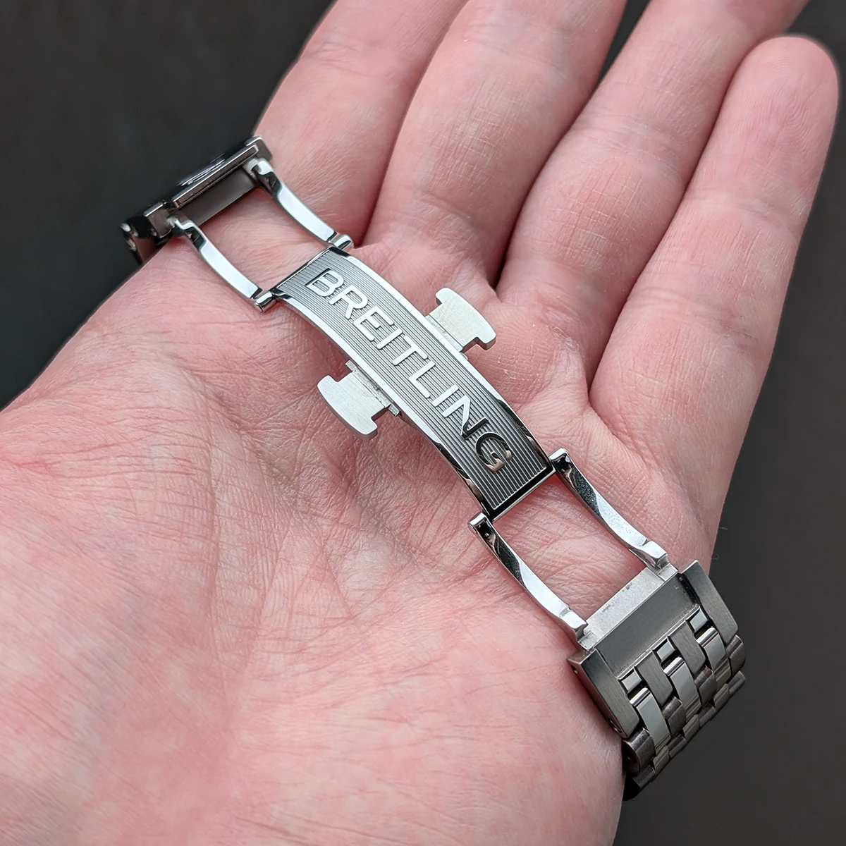 ブライトリング「ナビタイマー B01 クロノグラフ 43」