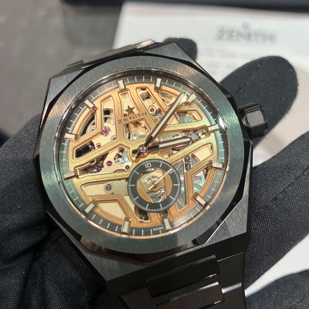 ゼニス デファイ スカイライン スケルトン