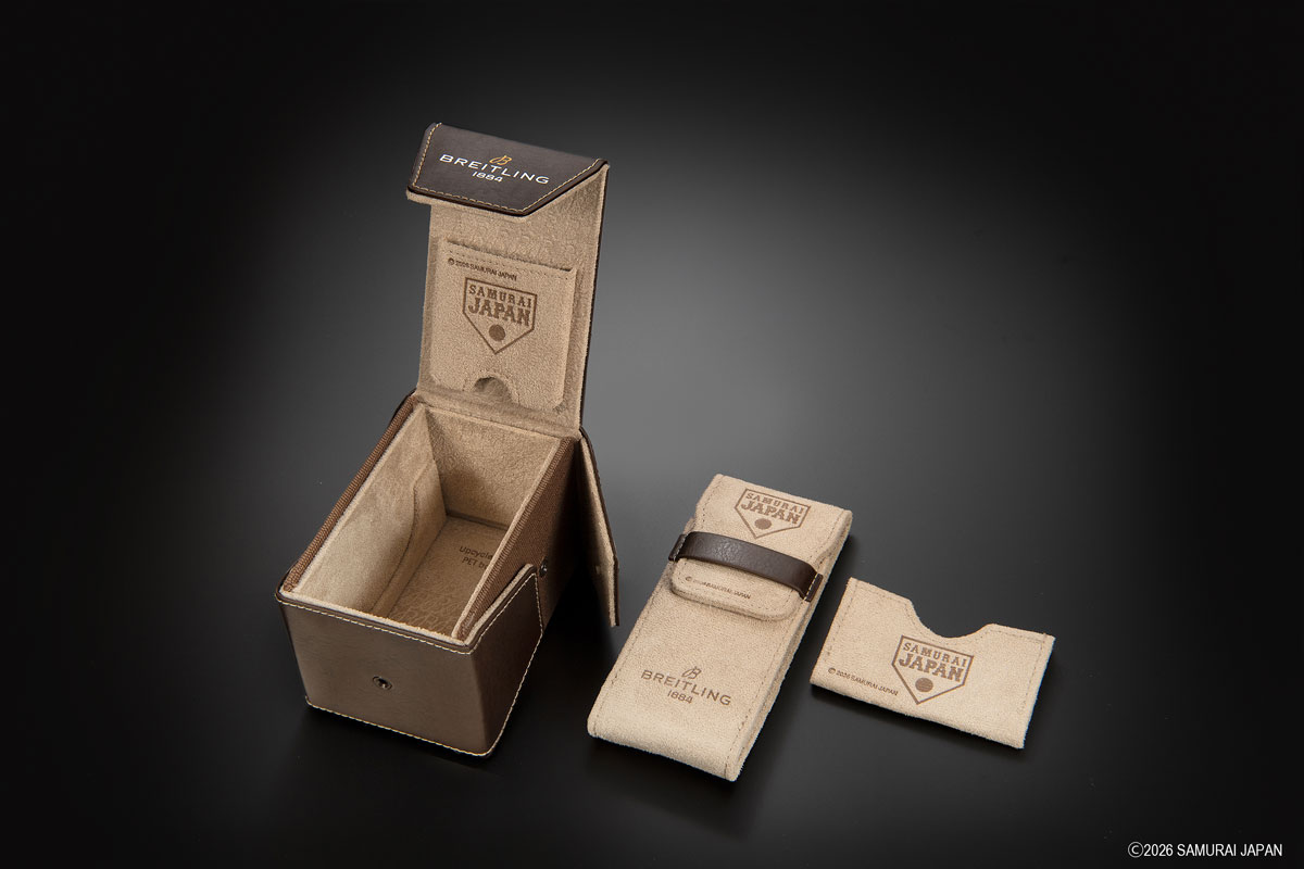 ブライトリング ナビタイマー オートマチック GMT 41 侍ジャパン リミテッド