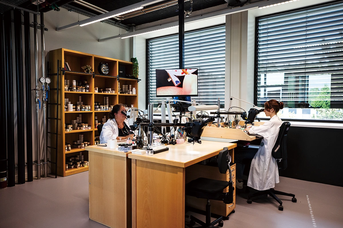 エナメルの工房