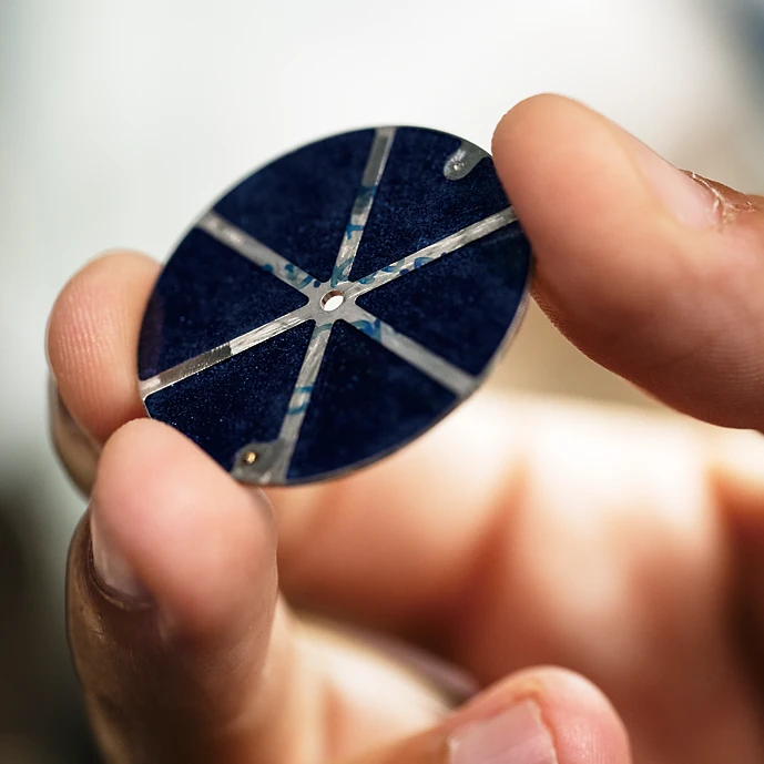 エナメル文字盤