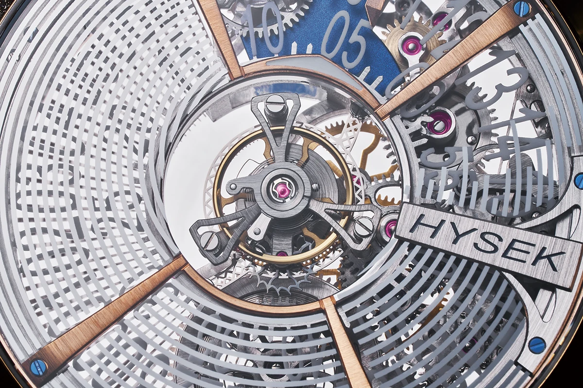 IO スケルトンセントラル トゥールビヨン