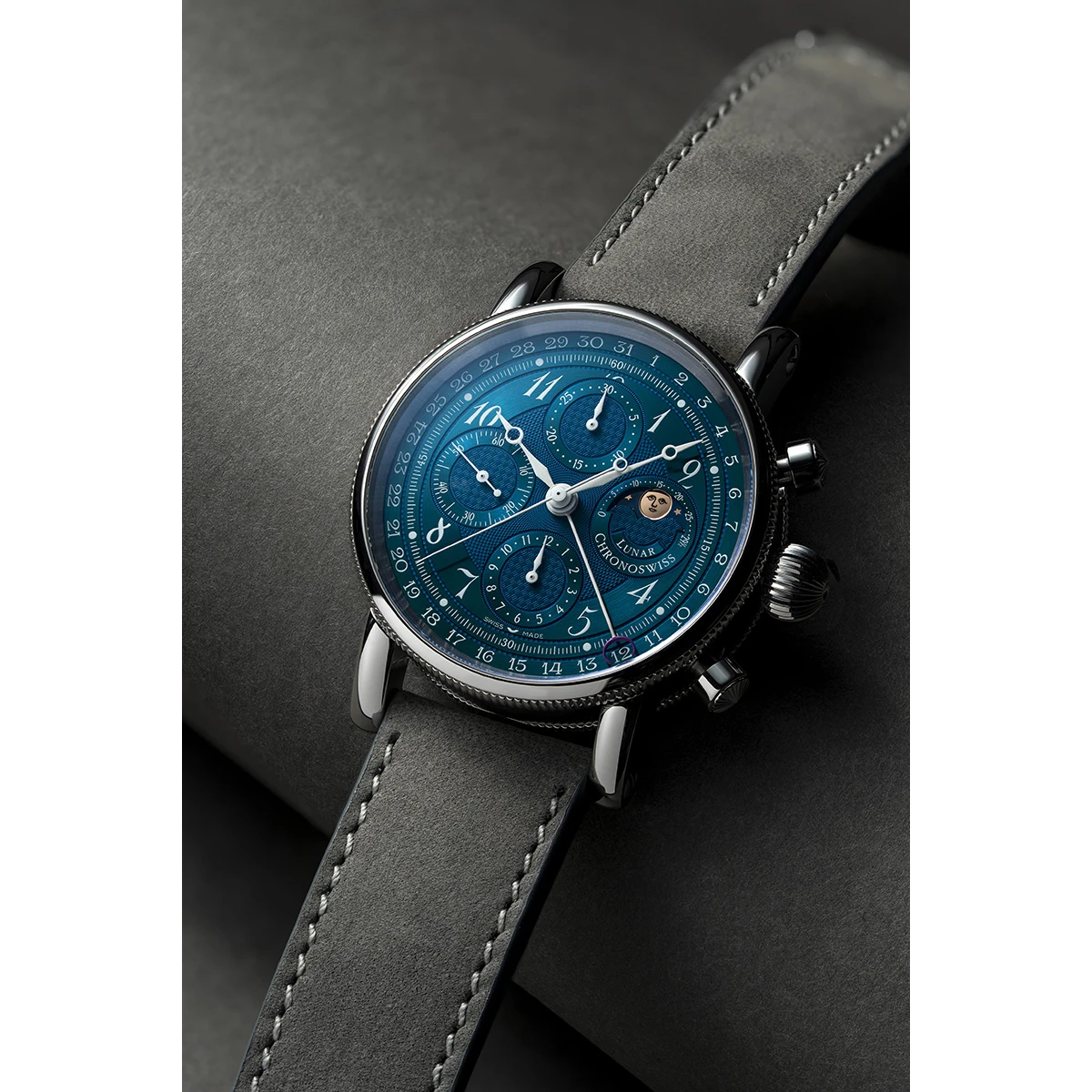 クロノスイス ルナ クロノグラフ オーロラ