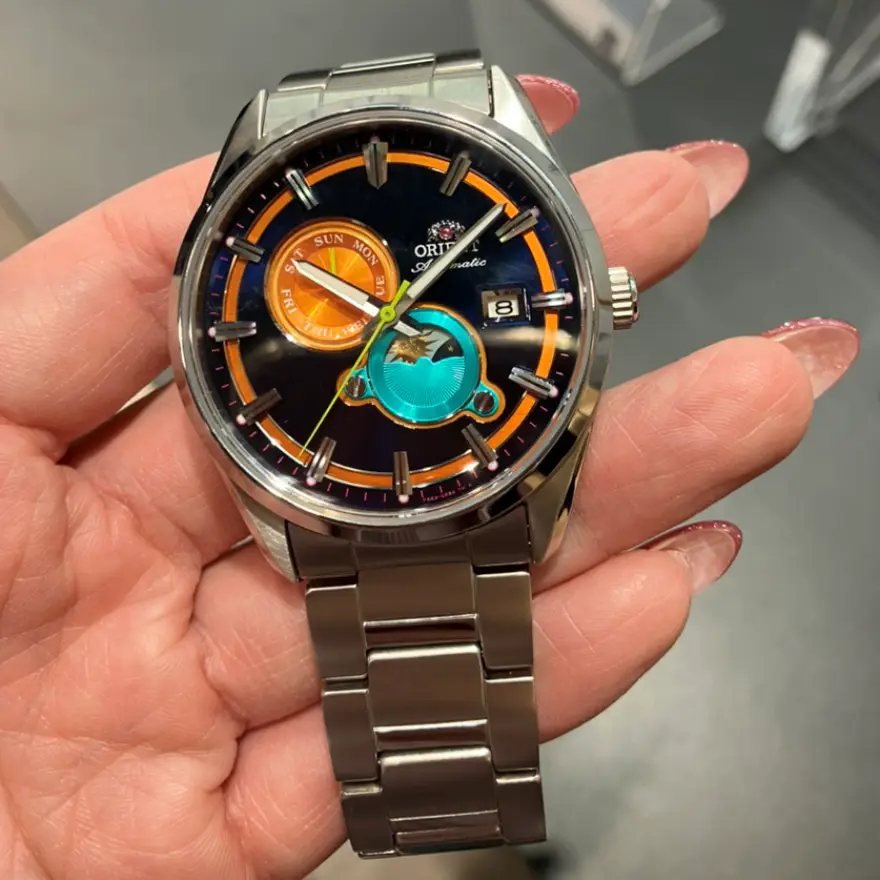 オリエント ストレット サンアンドムーン