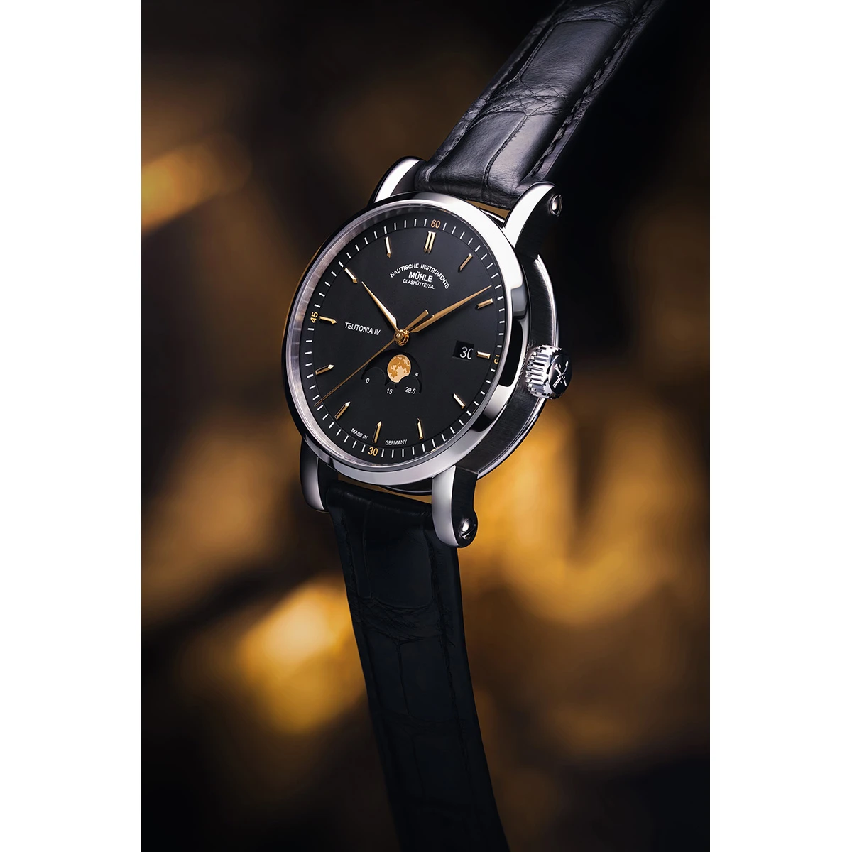 ミューレ グラスヒュッテ テウトニア IV ムーンフェイズ