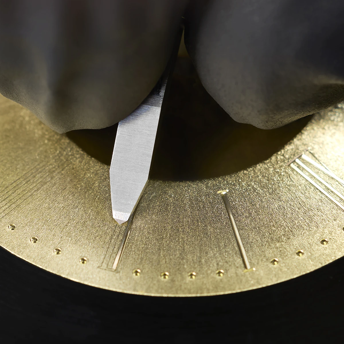 クレドール「ゴールドフェザー トゥールビヨン 彫金 限定モデル」Ref.GBCF997