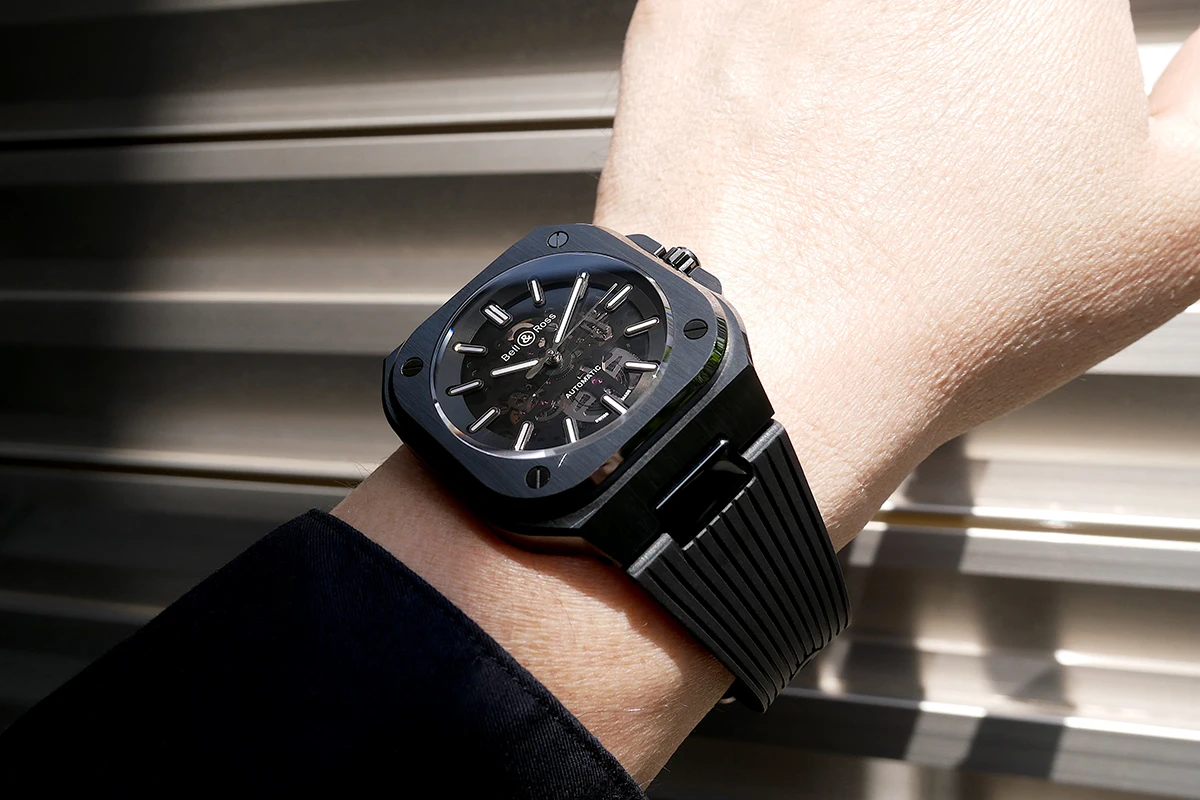 ベル＆ロス「BR 05 スケルトン ブラックセラミック」