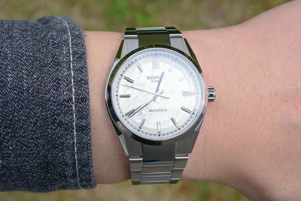 カシオ「EDIFICEオートマチック」Ref.EFK-110D-7AJF