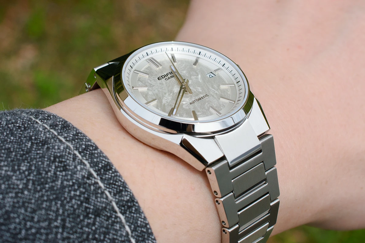 カシオ「EDIFICEオートマチック」Ref.EFK-110D-7AJF