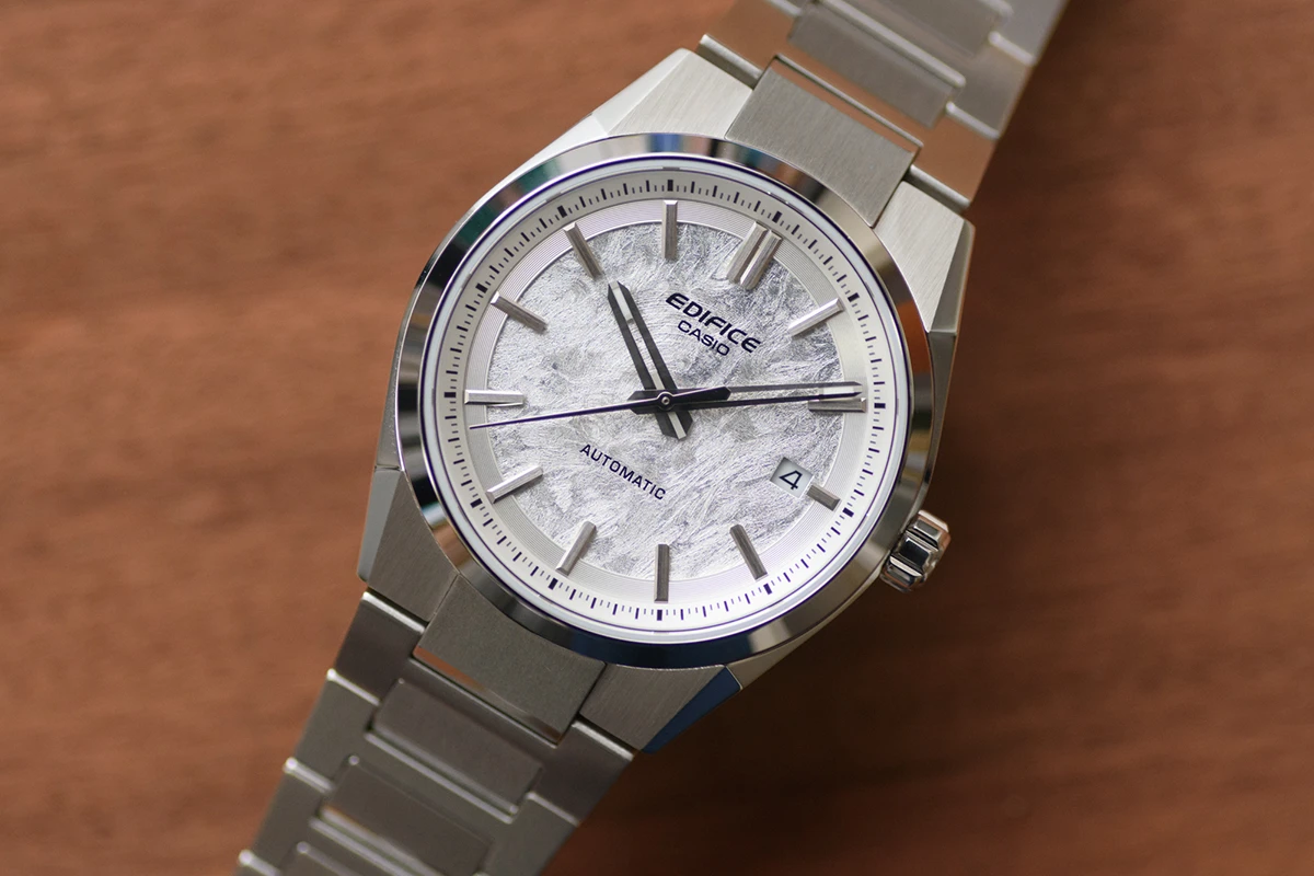 カシオ「EDIFICEオートマチック」Ref.EFK-110D-7AJF