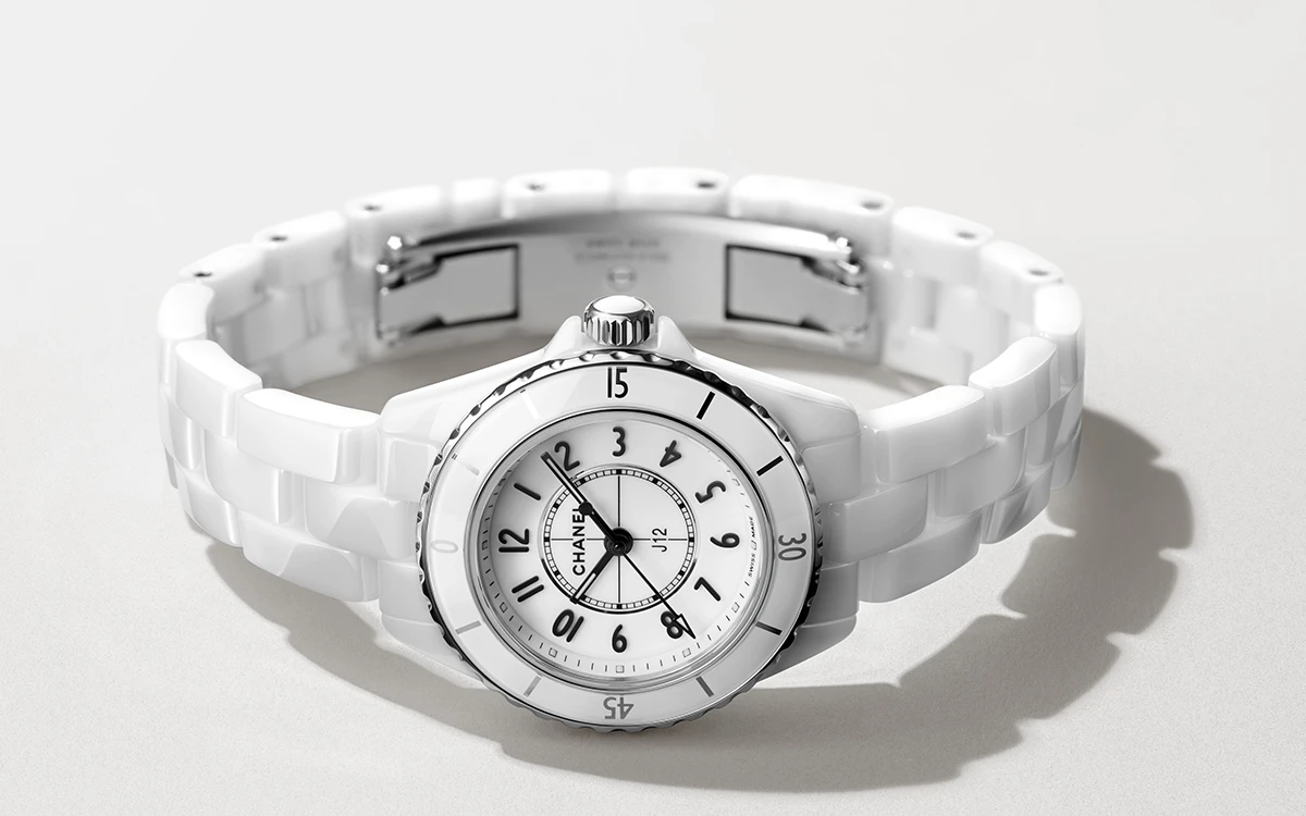 シャネル J12 28MM