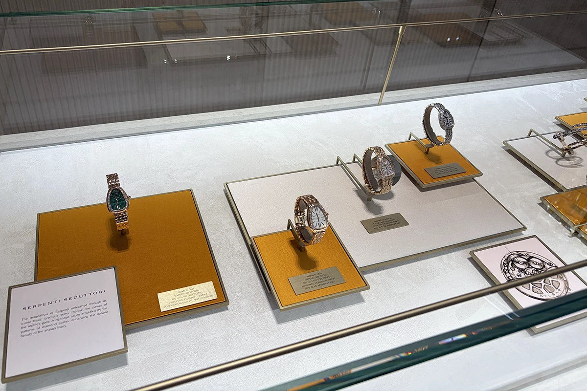 ブルガリ セルペンティ