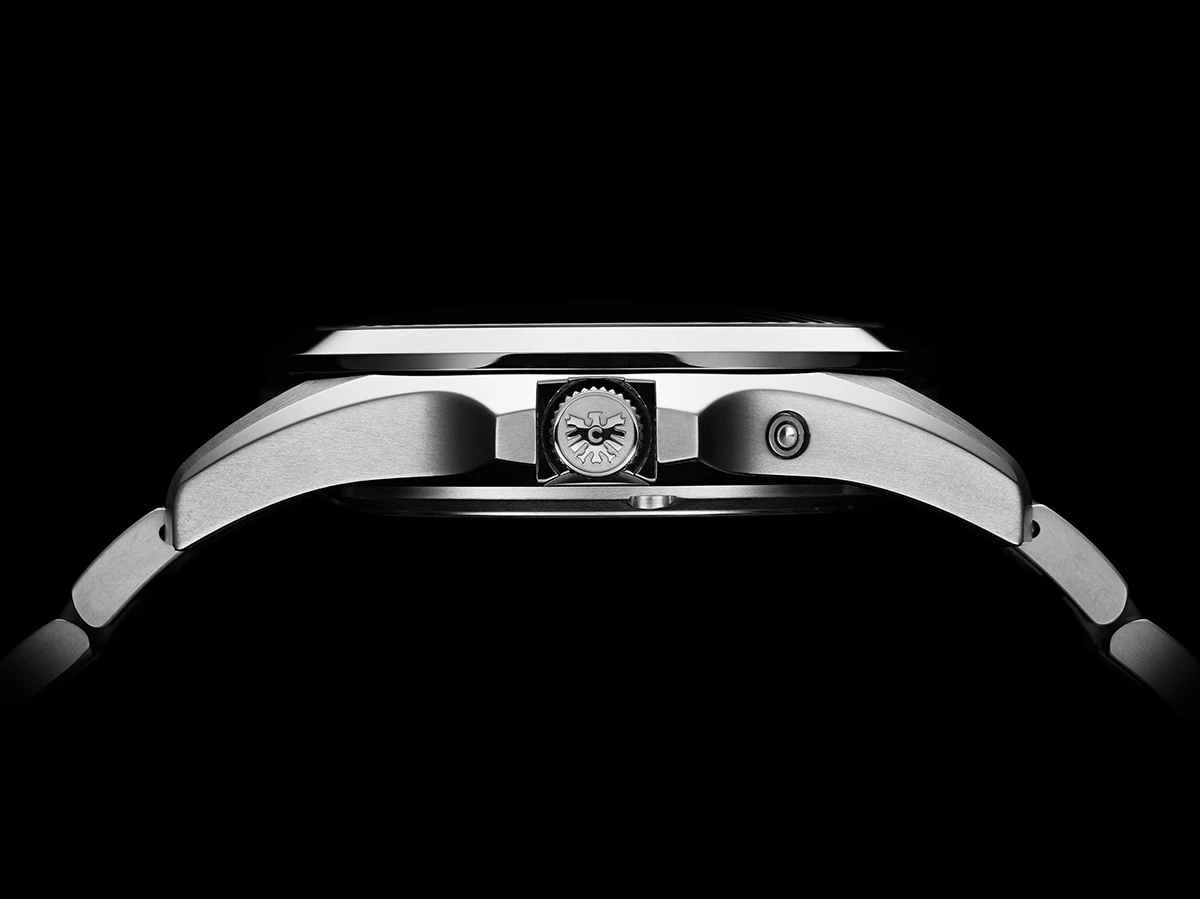 ザ・シチズン 高精度年差±5 秒 エコ・ドライブ エコ‧ドライブ 50 周年限定モデル