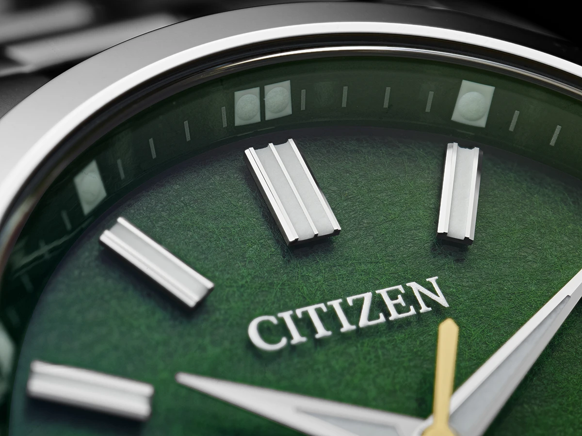 ザ・シチズン 高精度年差±5 秒 エコ・ドライブ エコ‧ドライブ 50 周年限定モデル