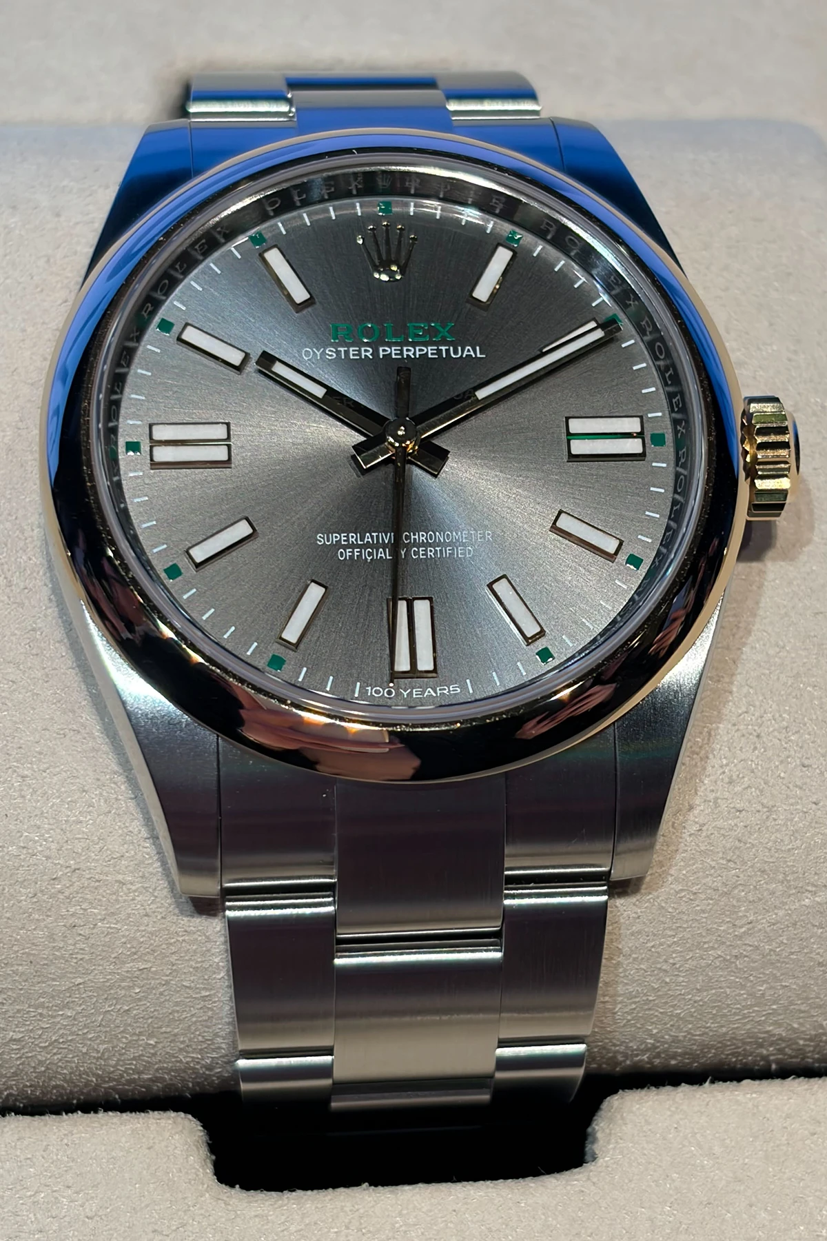 ロレックス「オイスター パーペチュアル 41」Ref.134303