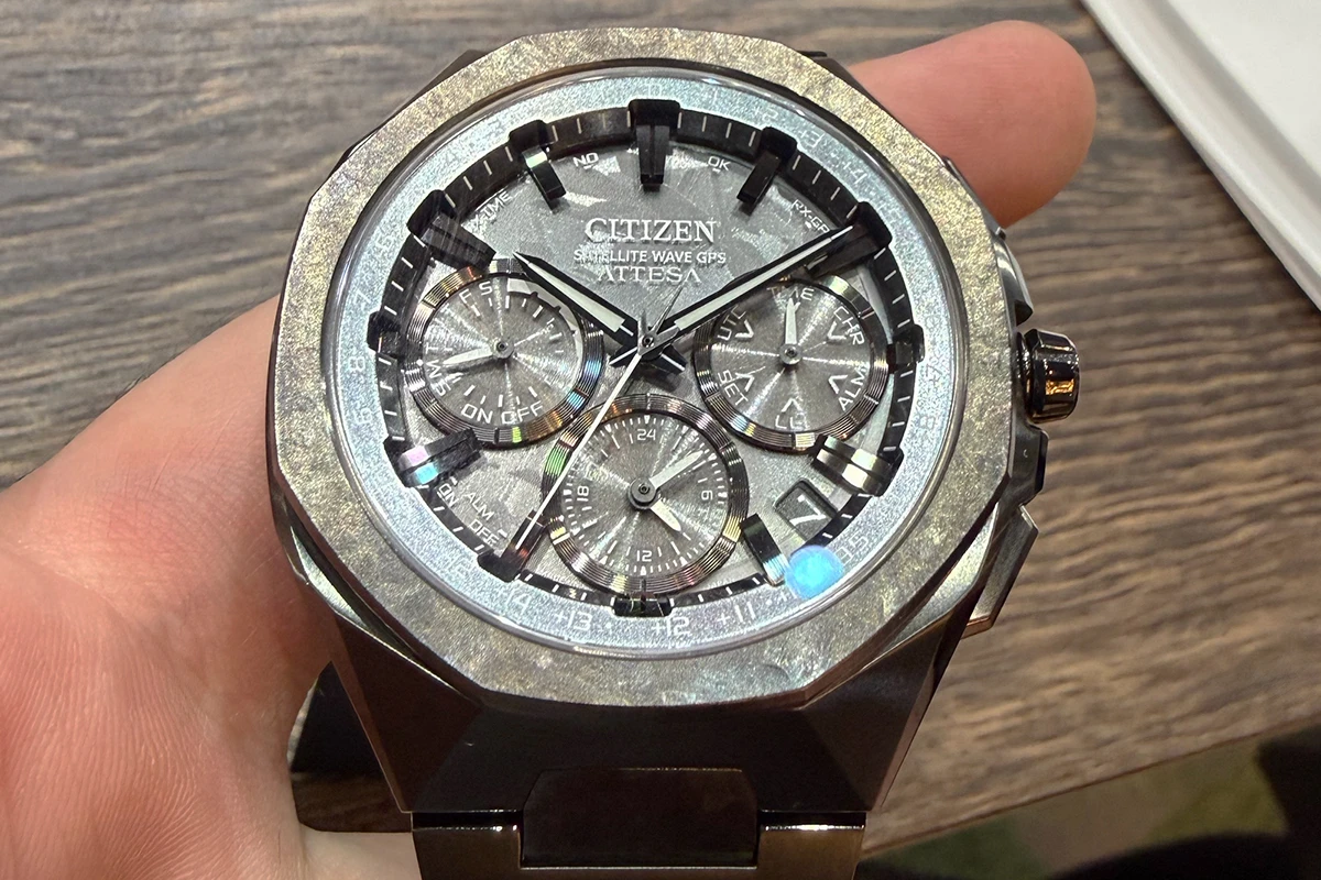 シチズン アテッサ「ACT Line エコ・ドライブ GPS衛星電波時計 Crystal Octagon」