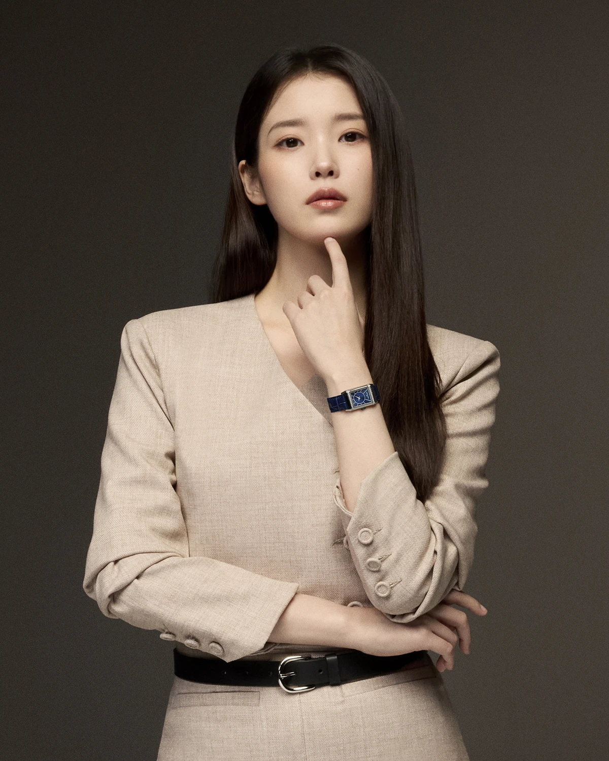 IU