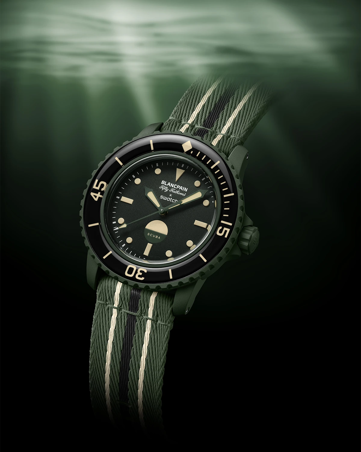 スウォッチ「バイオセラミックスキューバ フィフティ ファゾムス GREEN ABYSS」