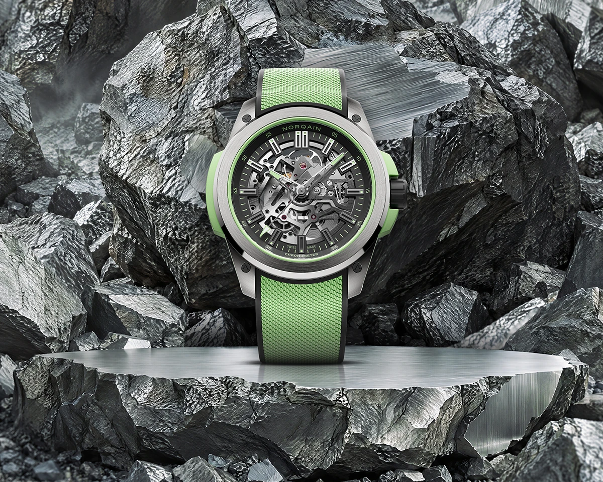 ノルケイン「ワイルド ワン スケルトン チタニウム 42mm」